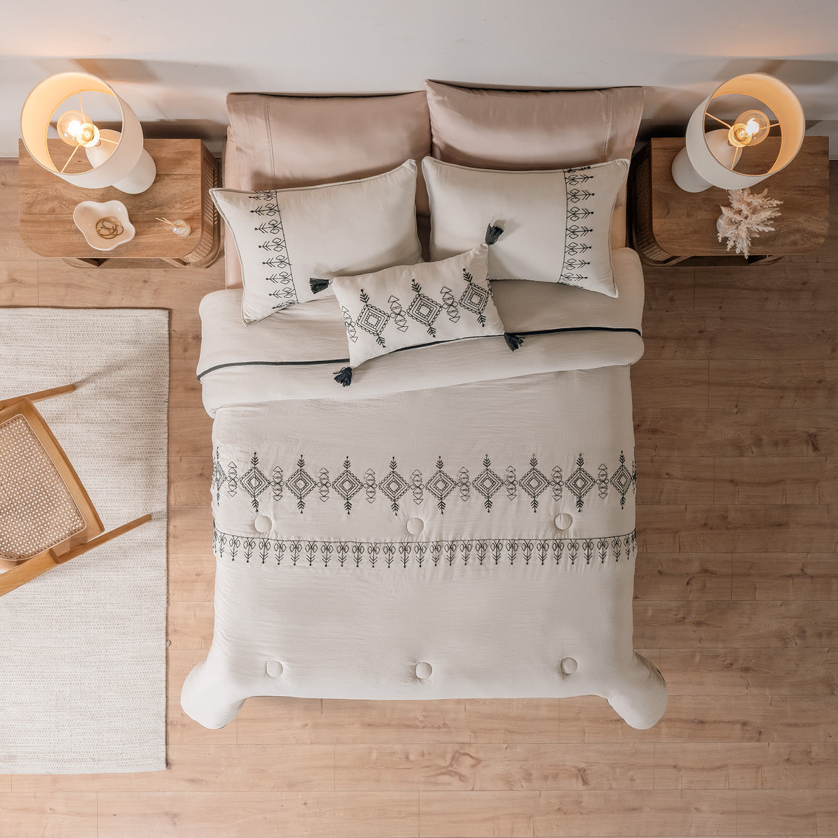 Juego De Edredón Ixtlán QUEEN SIZE/DOBLE XL